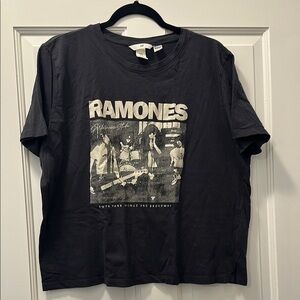 Black Ramones Graphic T-Shirt